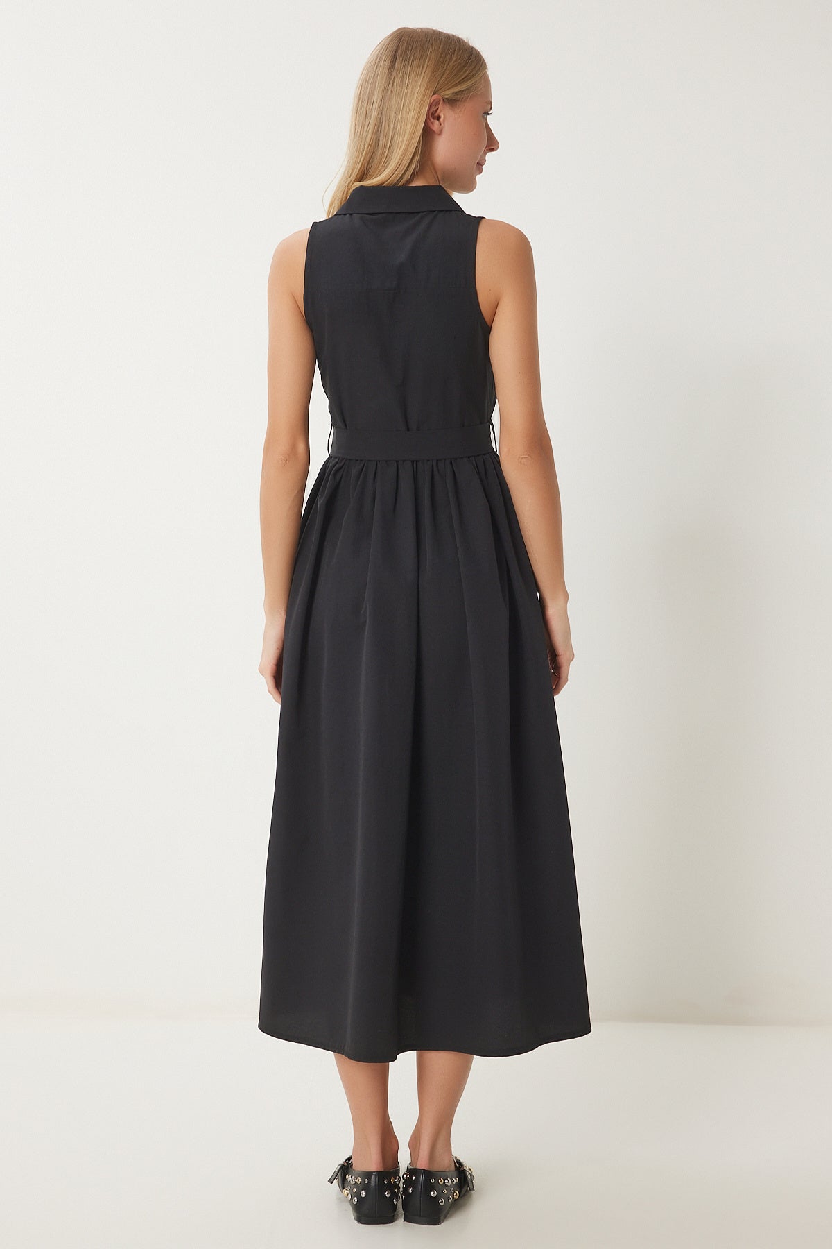 Siyah Kemerli Poplin Midi Gömlek Elbise UB00354