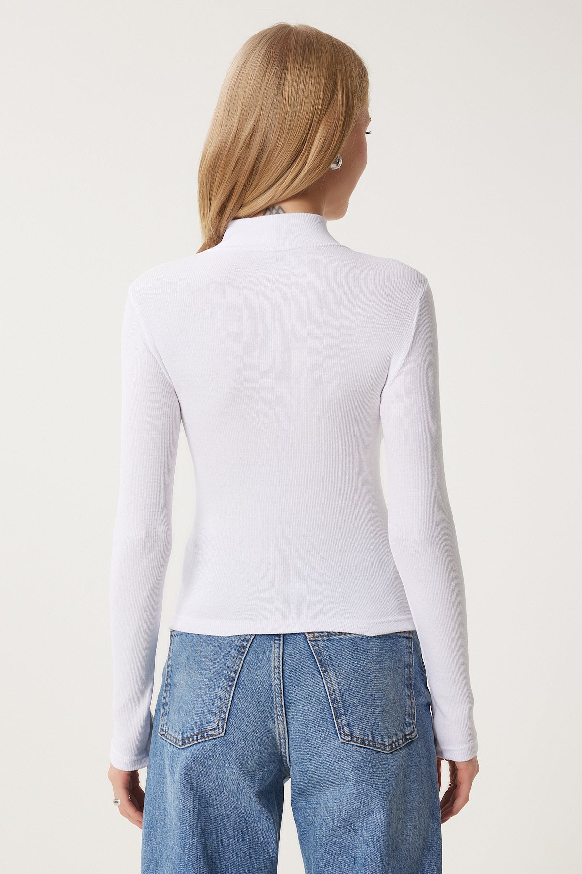 Beyaz Fermuarlı Yaka Örme Bluz GT00045