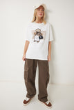 Ekru Ayıcık Armalı Pamuklu Oversize Örme T-Shirt CR00464