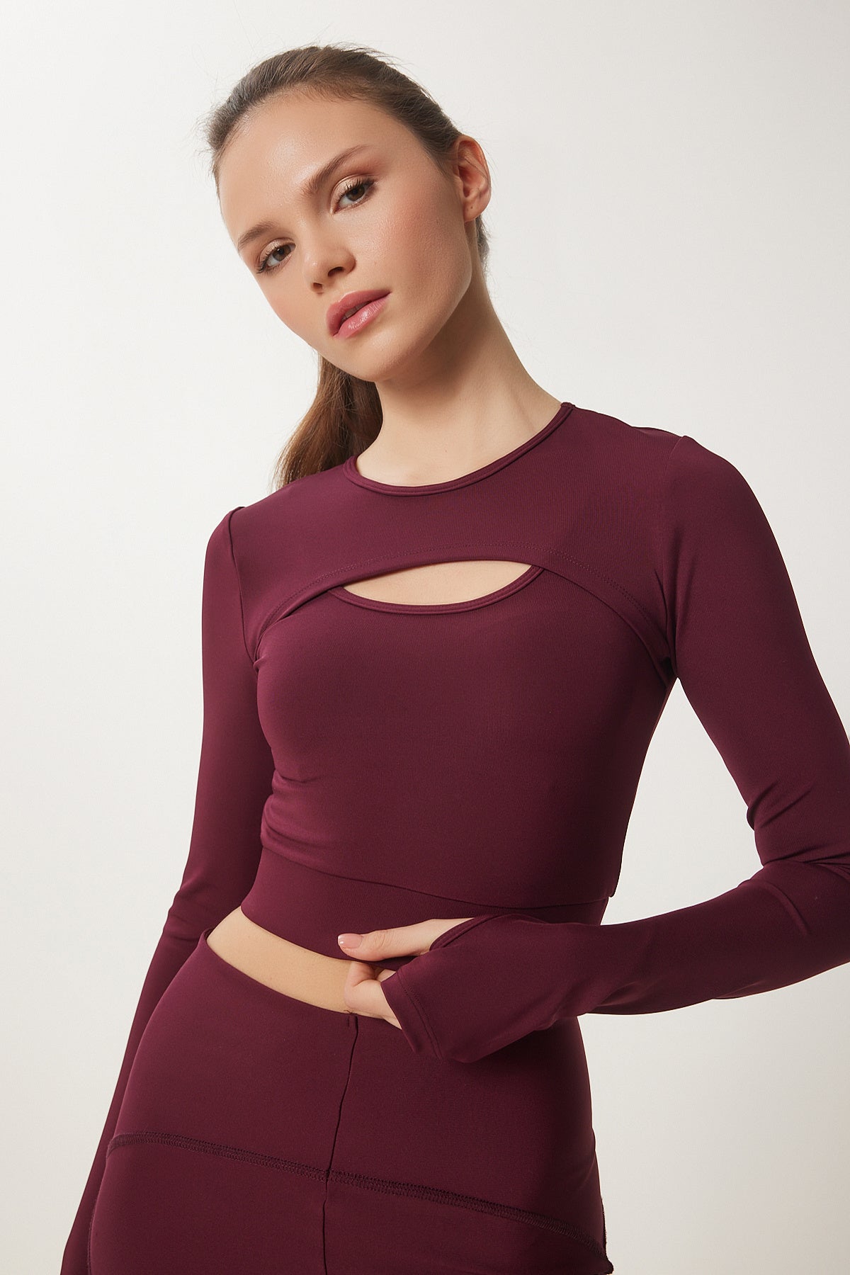 Bordo Parmak Detaylı Pencereli Örme Spor Sweatshirt VX00010