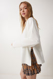 Ekru Yandan Yırtmaçlı Oversize Örme Sweatshirt UL00050