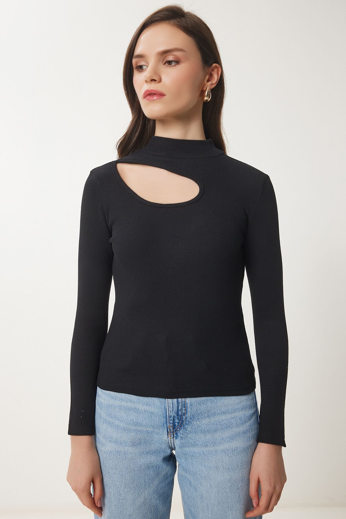 Siyah Beyaz 2'Li Paket Cut Out Detaylı Fitilli Örme Bluz GT00235