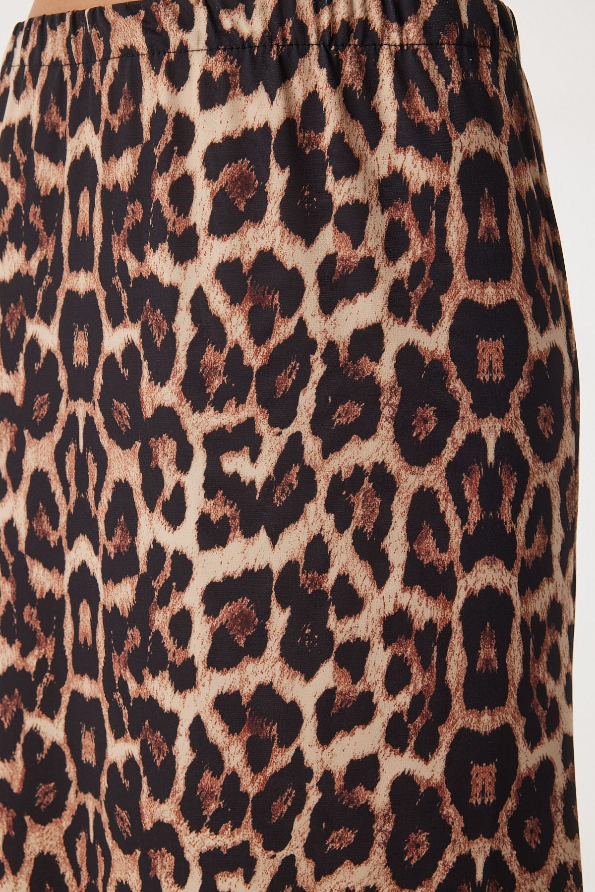 Siyah Bej Leopar Desenli Uzun Dokuma Etek RC00155