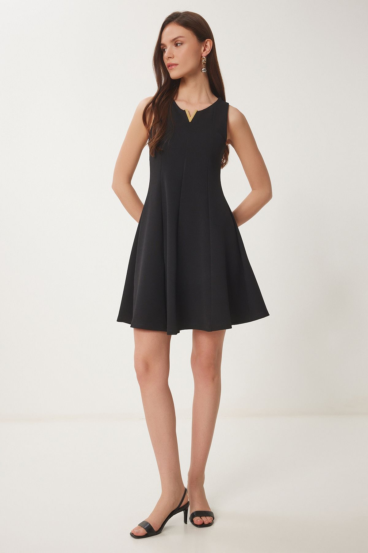 Siyah Volanlı Mini Örme Elbise ZV00296