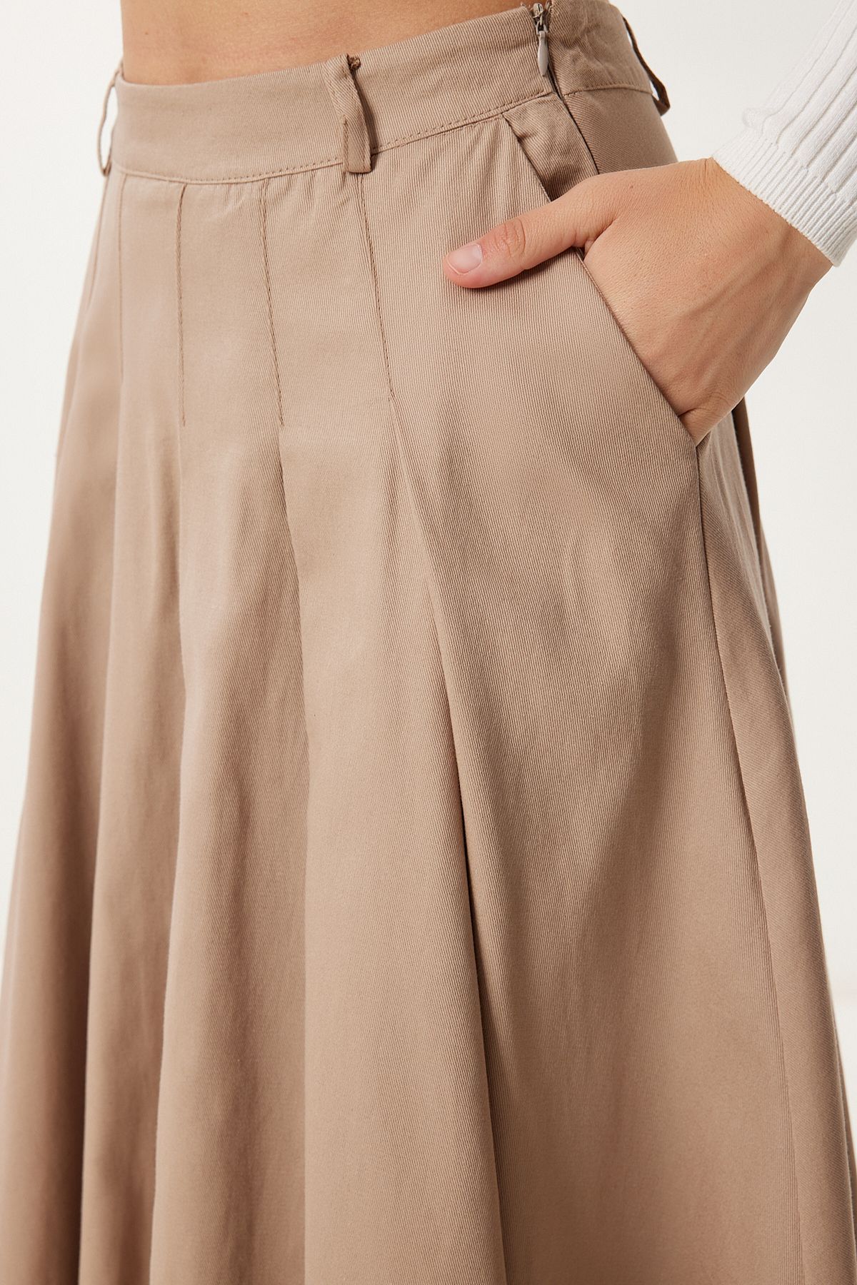 Bej Cepli Gabardin Kloş Etek GP00026