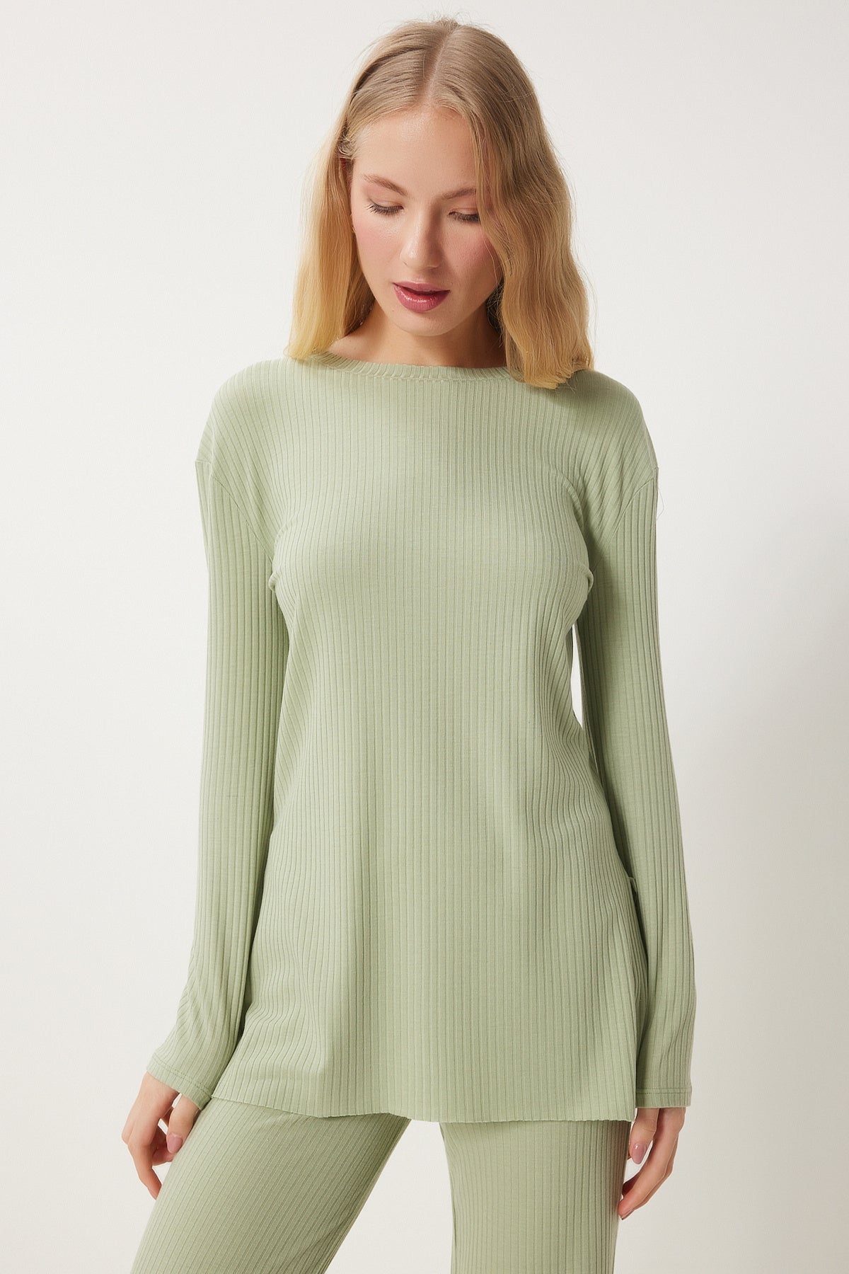 Çağla Yeşili Rahat Fitilli Örme Bluz Pantolon Takım OW00054