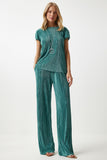 Canlı Yeşil Piliseli Rahat Bluz Pantolon Takım MC00283