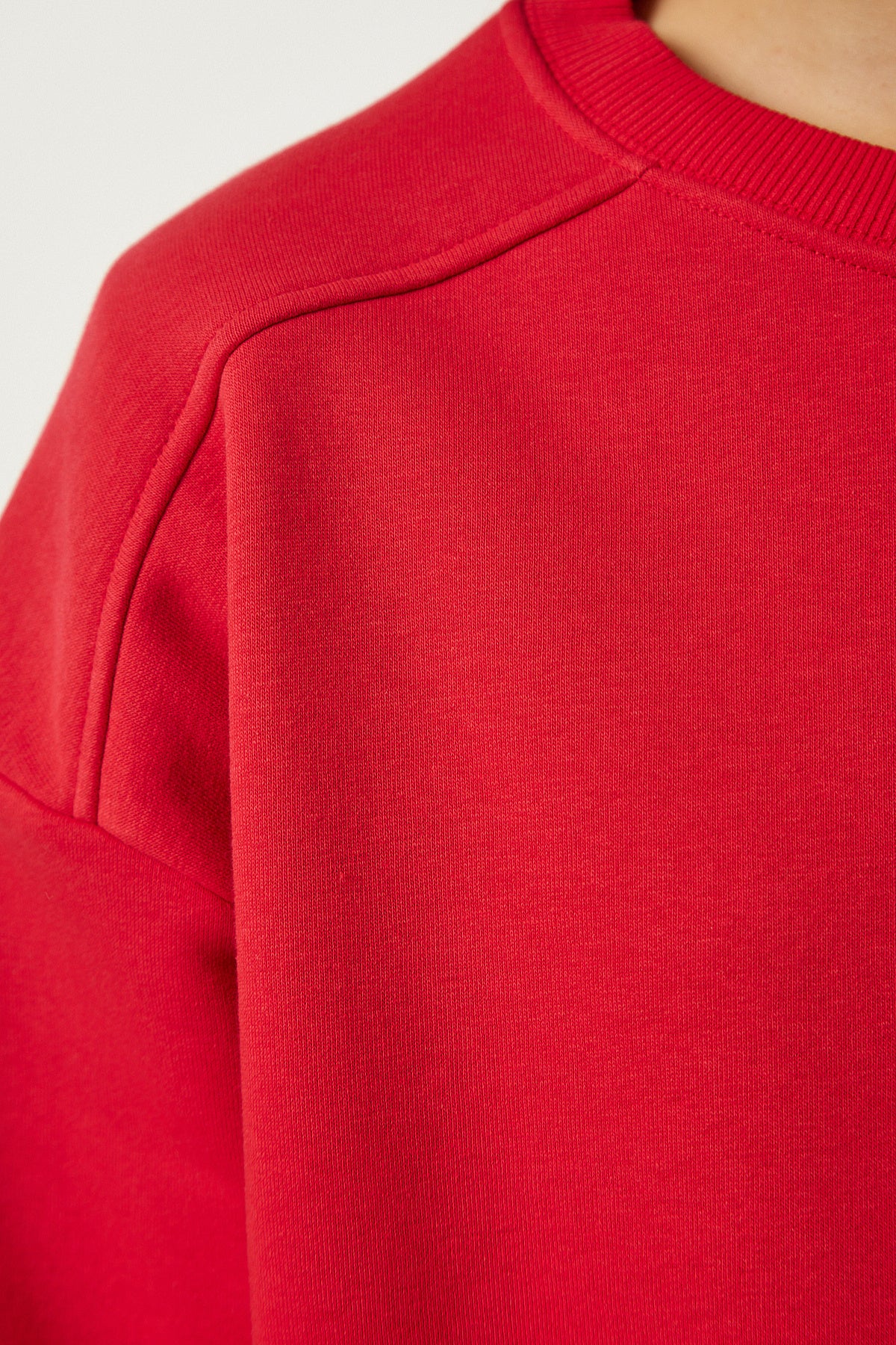 Kırmızı Fermuar Detaylı Şardonlu Örme Sweatshirt UB00148