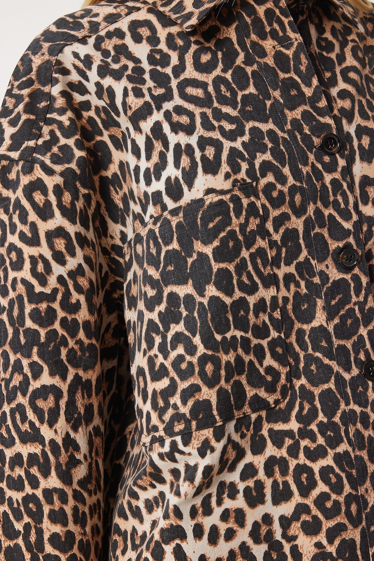 Vizon Siyah Leopar Desenli Gabardin Gömlek RV00203