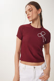 Bordo Boncuklu Fiyonk Detaylı Örme T-Shirt ZV00290