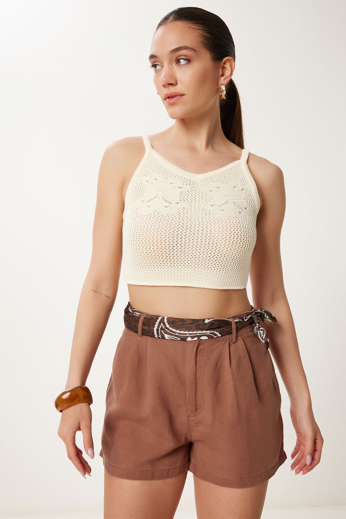Krem Askılı Ajurlu Yazlık Crop Triko Bluz NS00429