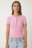 Pembe Çıtçıtlı Basic Örme Crop Bluz FW00004