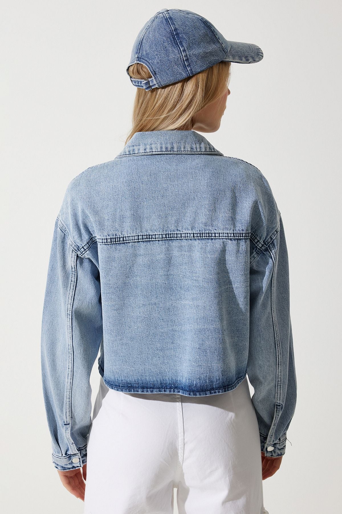 Orta Mavi Geniş Cepli Denim Ceket RV00187
