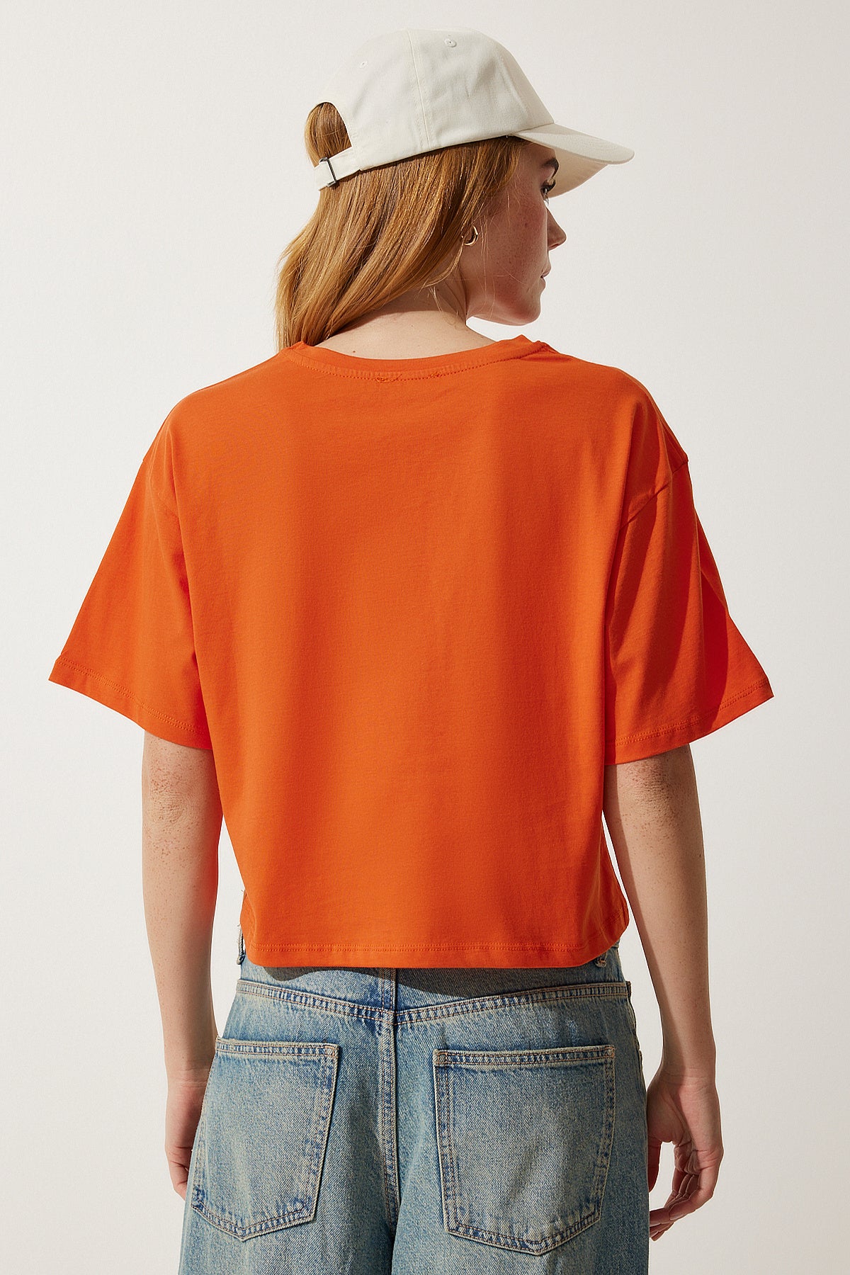 Oranj Ayıcık Armalı Crop Örme T-Shirt HF00456