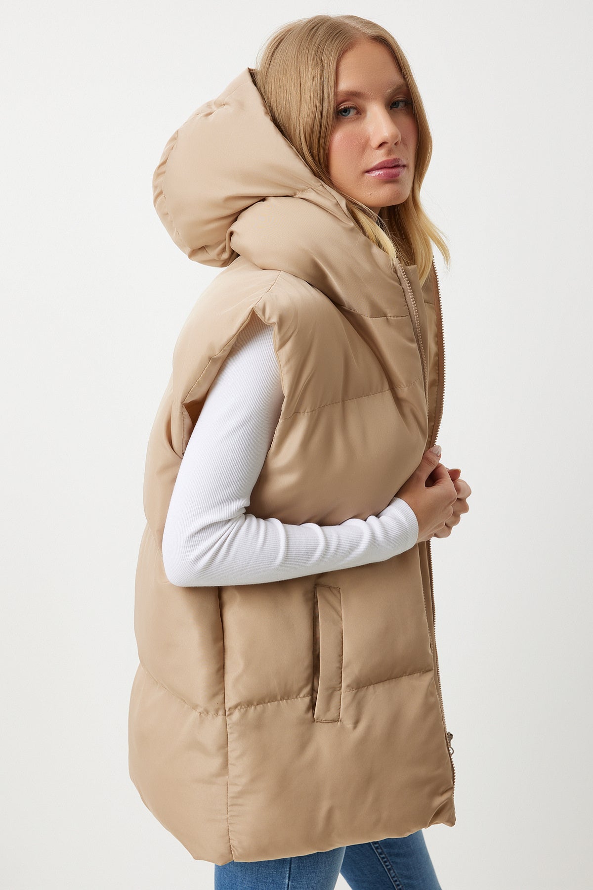 Krem Kapüşonlu Oversize Şişme Yelek MK00176