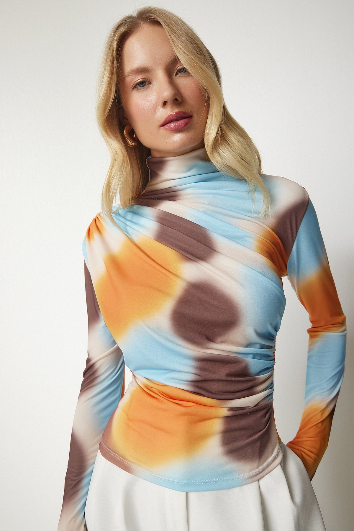 Oranj Mavi Drapeli Dik Yaka Sandy Bluz FF00138