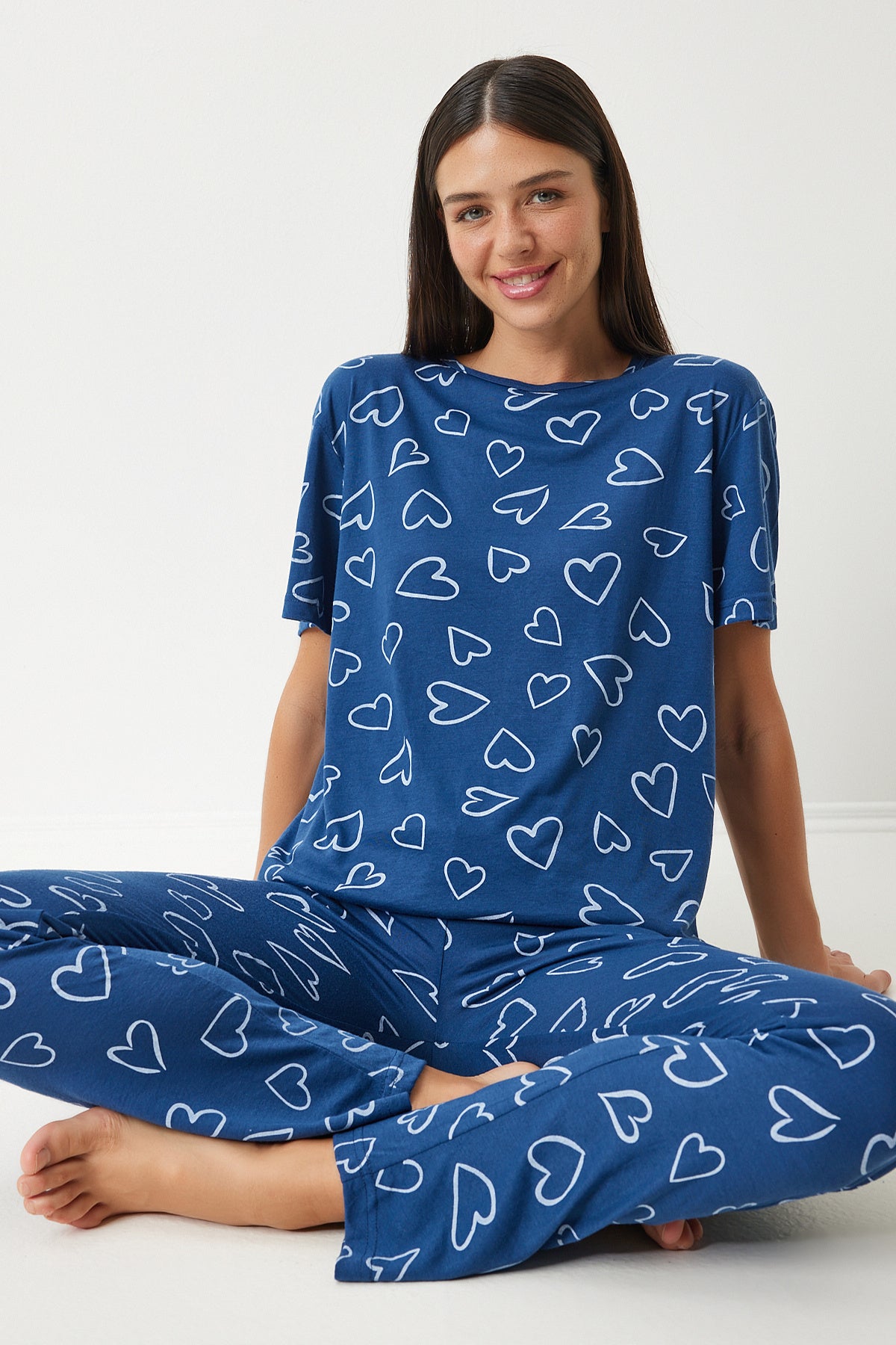 Lacivert Desenli Viskon Pantolon T-Shirt Pijama Takımı EC00046