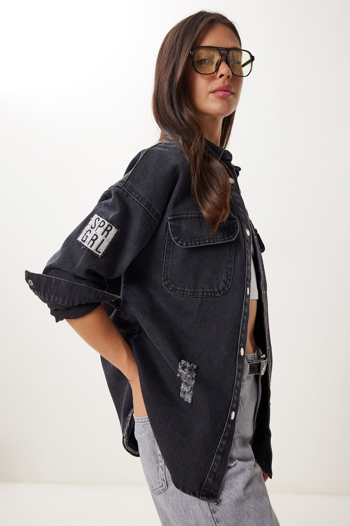 Antrasit Yırtık Detaylı Armalı Denim Ceket MW00152