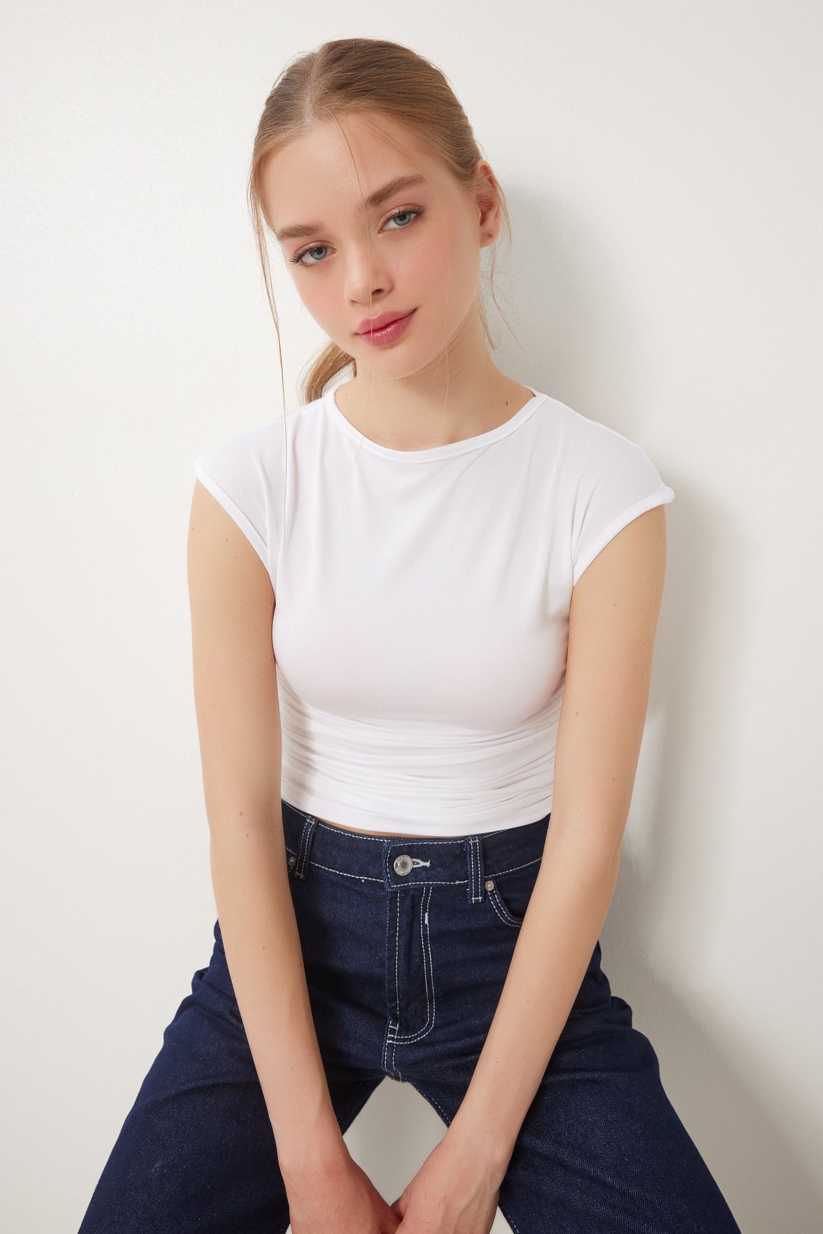 Beyaz Büzgülü Sandy Crop Bluz AN00229