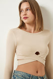 Krem Cut Out Detaylı Crop Bluz CE00091