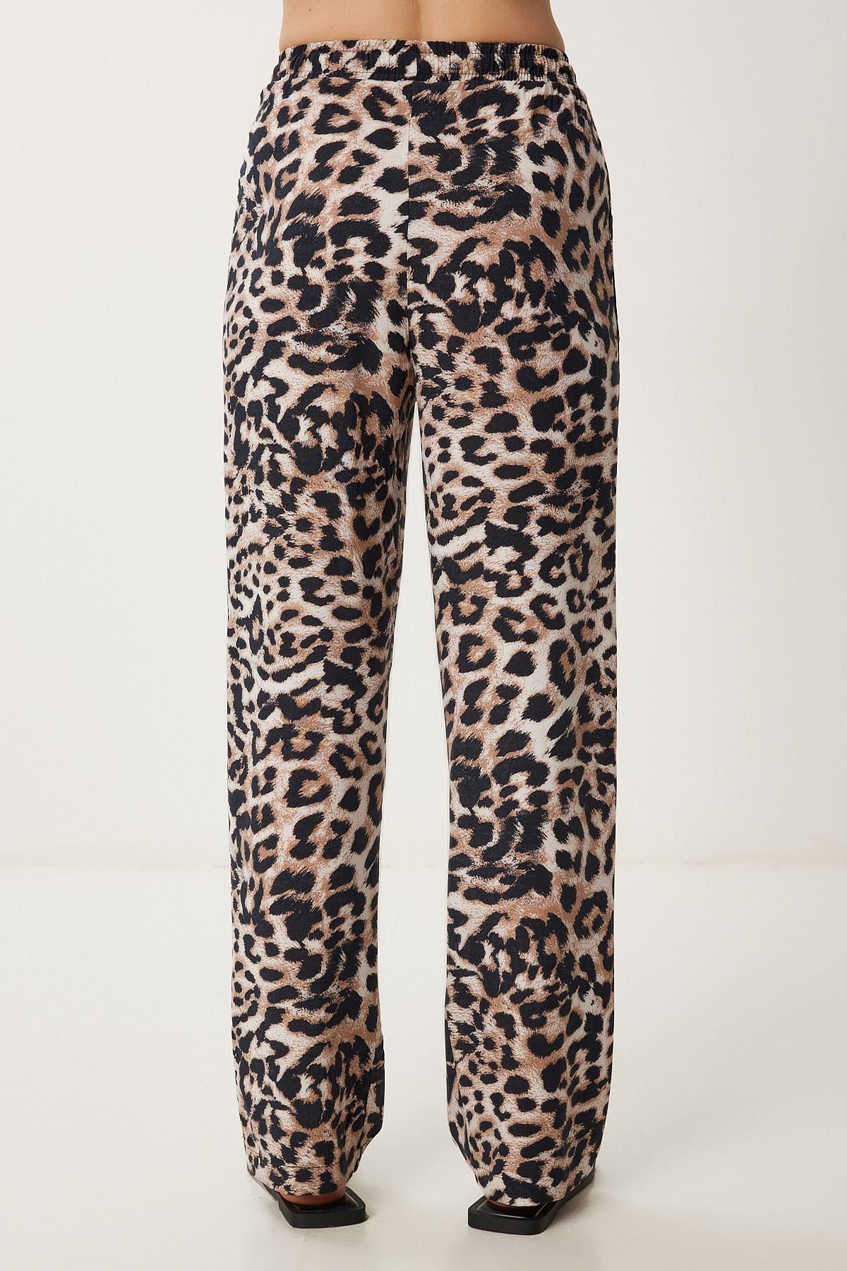 Siyah Bej Leopar Desenli Viskon Gömlek Pantolon Takım WF00140