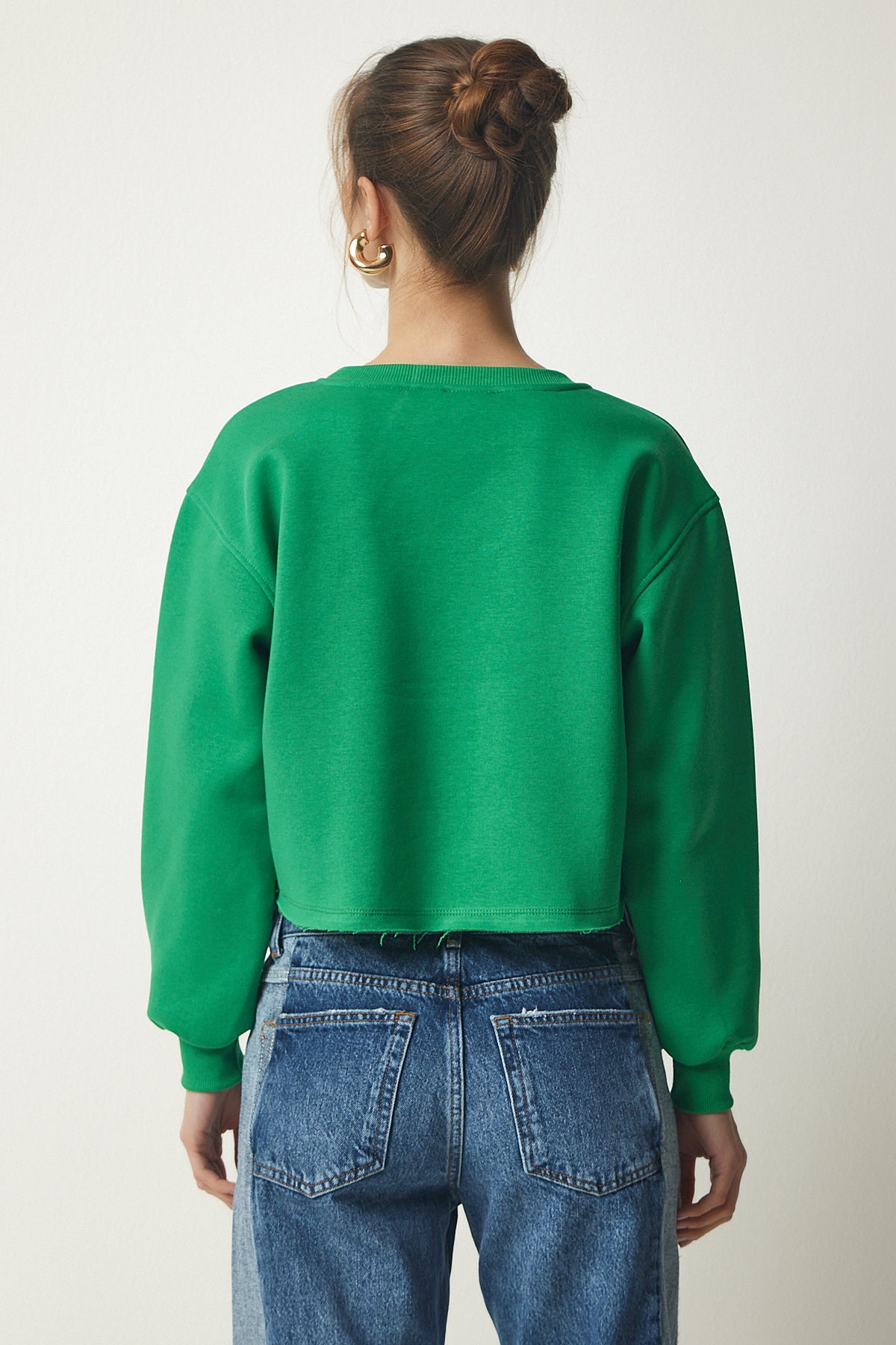 Yeşil Bisiklet Yaka Şardonlu Crop Örme Sweatshirt BF00085