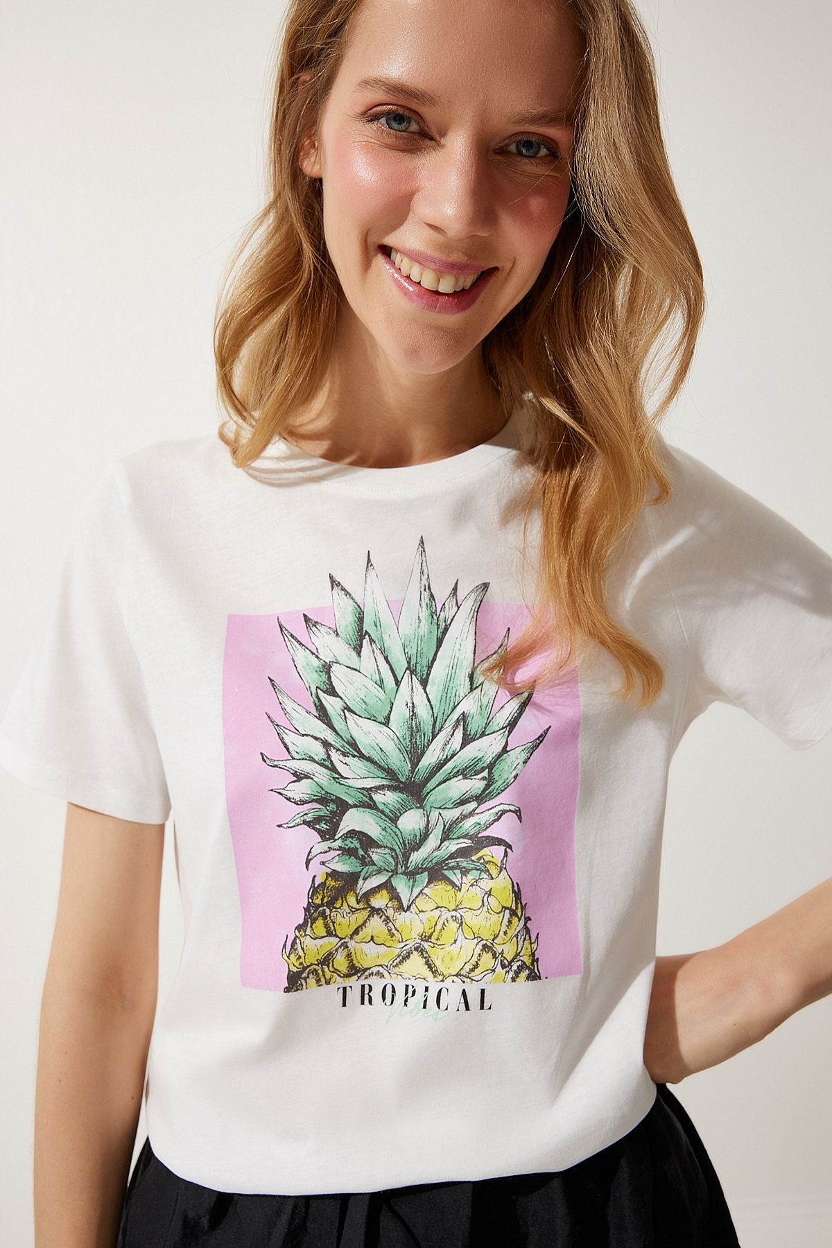 Beyaz Baskılı %100 Pamuk Örme T-Shirt WO00037