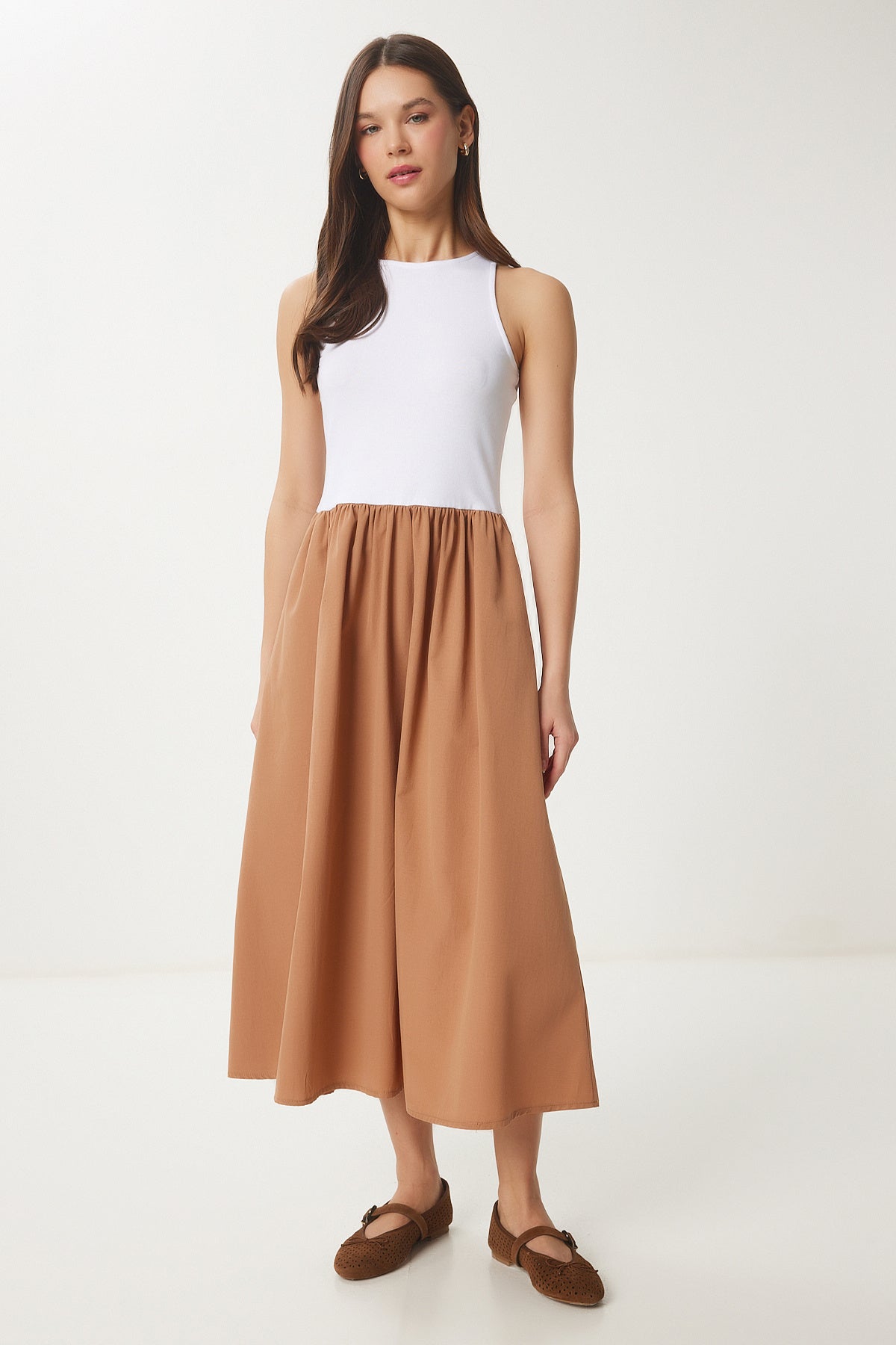 Camel Beyaz Esnek Örme Üstlü Poplin Etekli Elbise UB00379