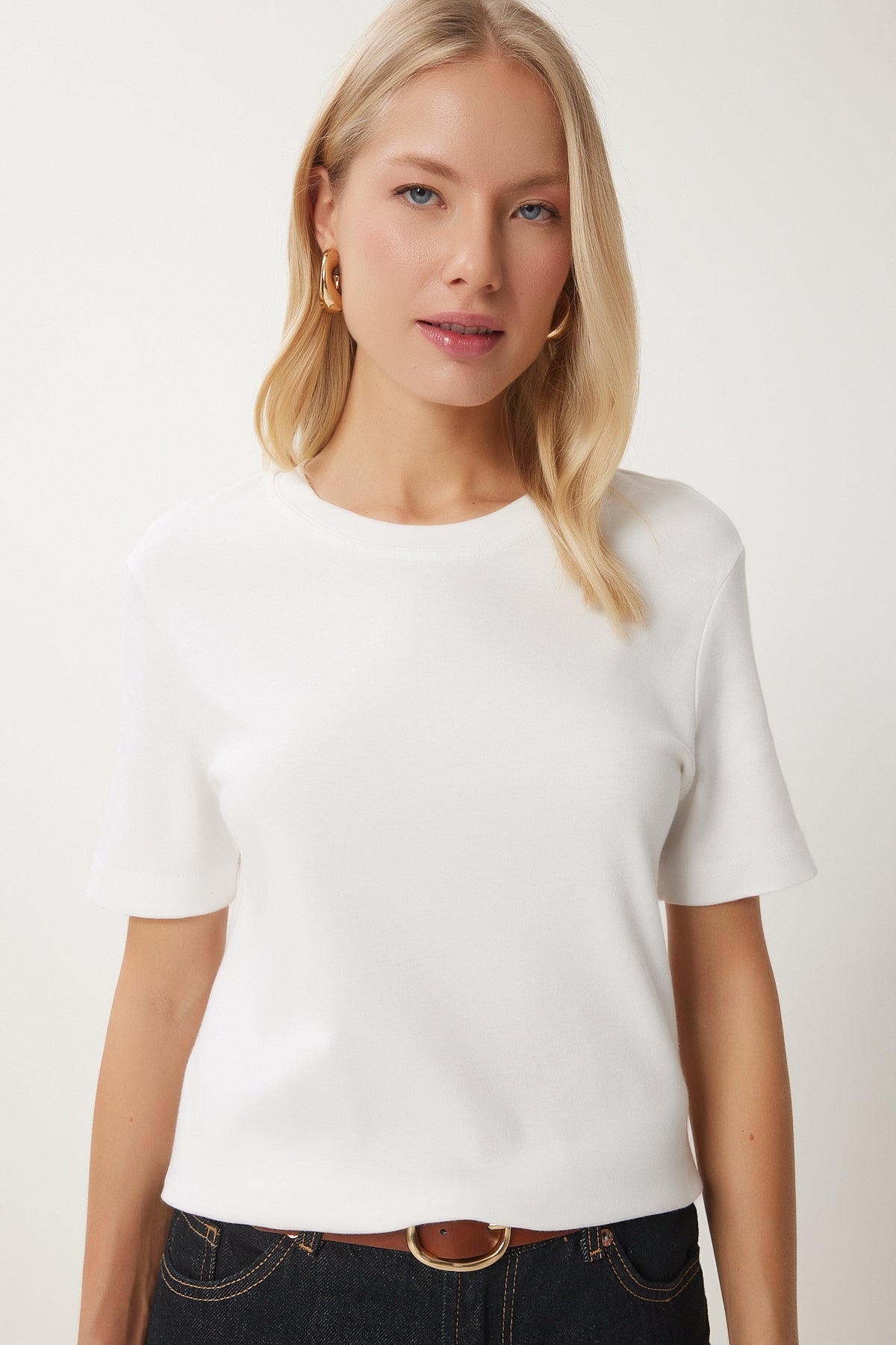 Beyaz Pamuklu Basic Örme T-Shirt AG00001