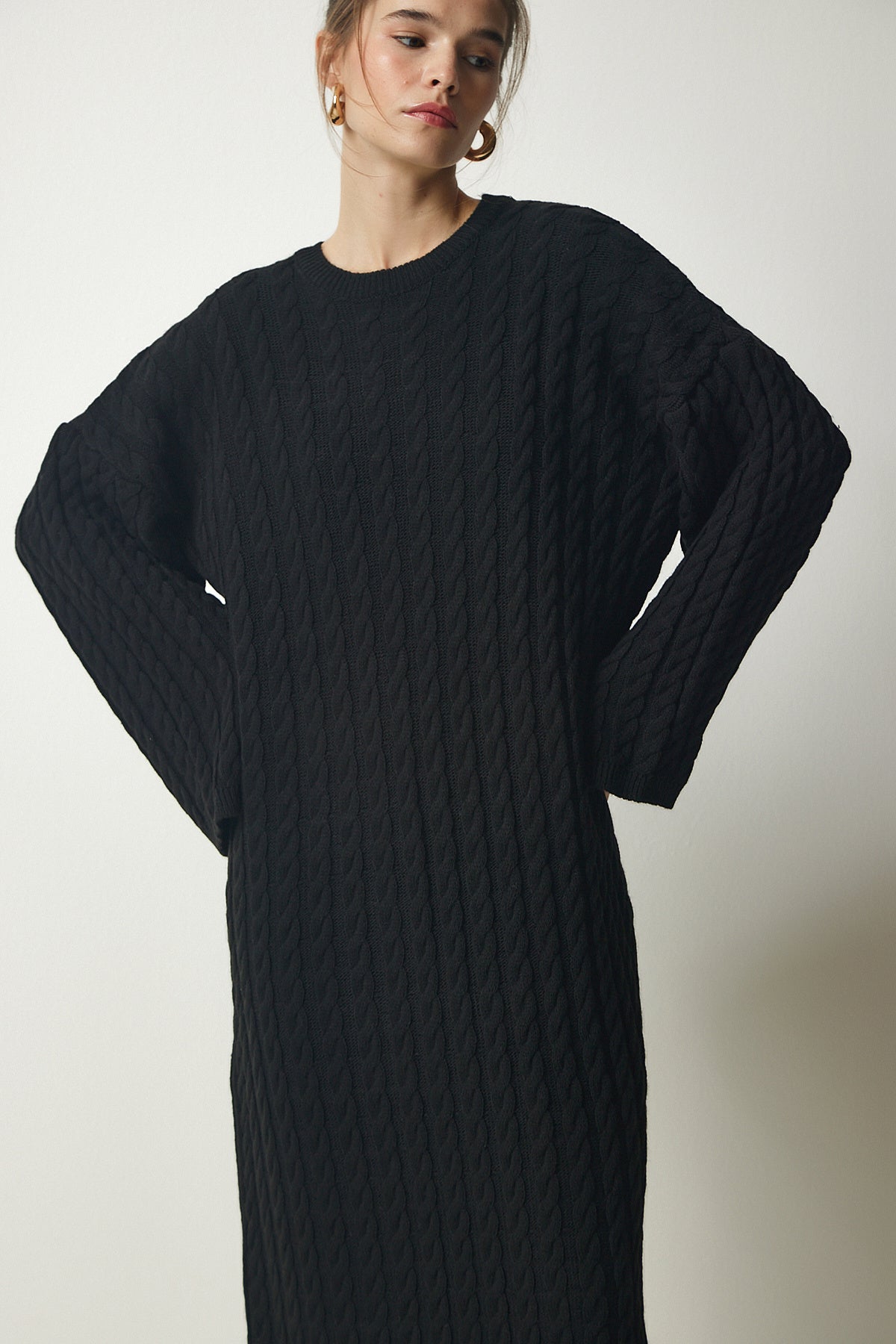 Siyah Örgü Detaylı Kalın Oversize Triko Elbise YY00184