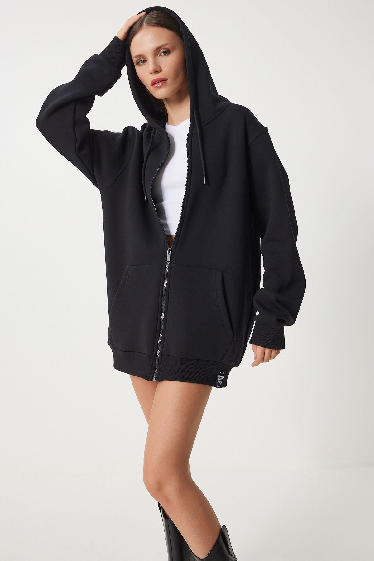 Siyah Kapüşonlu Şardonlu Fermuarlı Oversize Sweatshirt VN00015