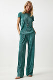 Canlı Yeşil Piliseli Rahat Bluz Pantolon Takım MC00283