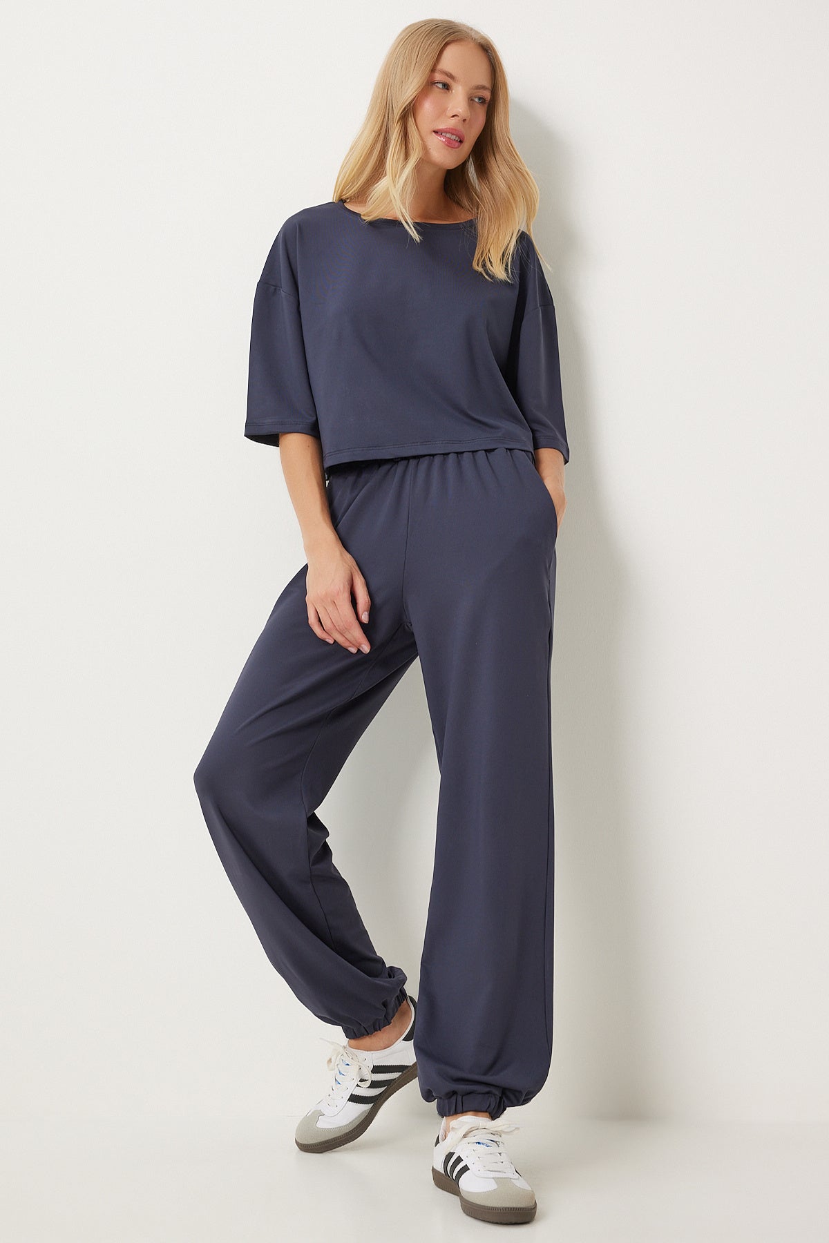 Lacivert Crop T-Shirt Jogger Altlı Örme Eşofman Takımı FN03316
