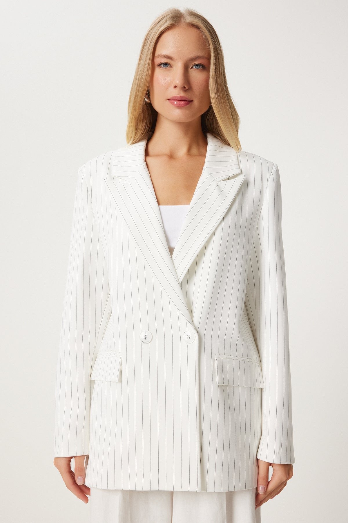 Ekru İnce Çizgili Oversize Kruvaze Ceket TO00152