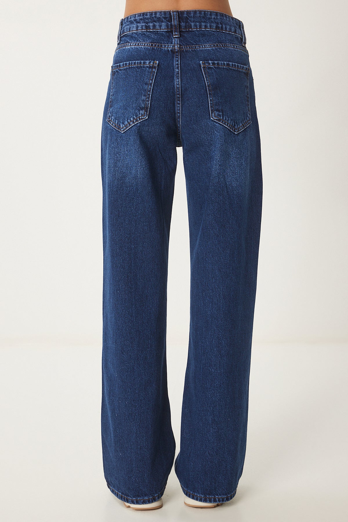 Mavi Geniş Paça Yıkamalı Jeans US00960