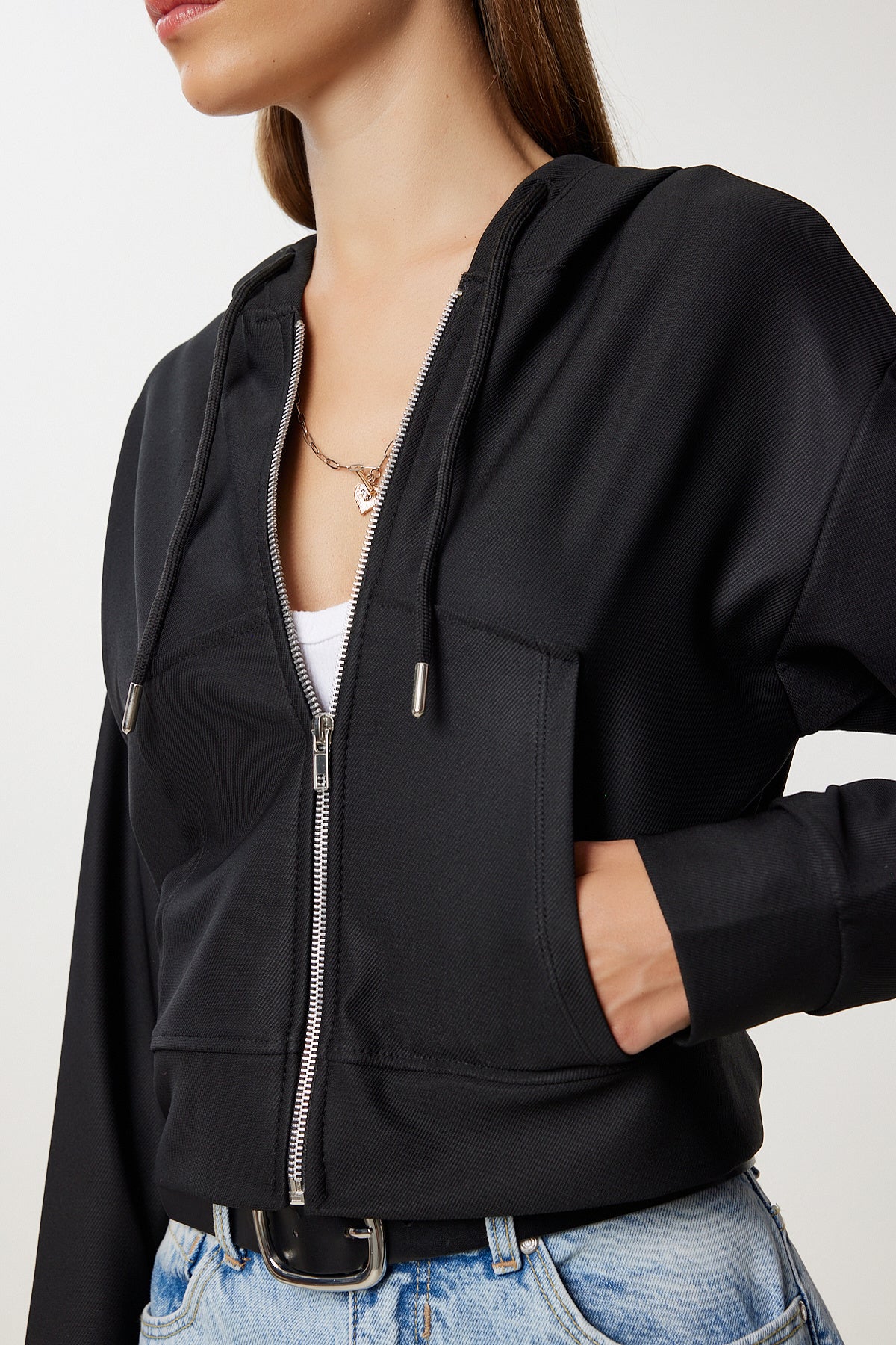 Siyah Kapüşonlu Fermuarlı Örme Sweatshirt AN00263
