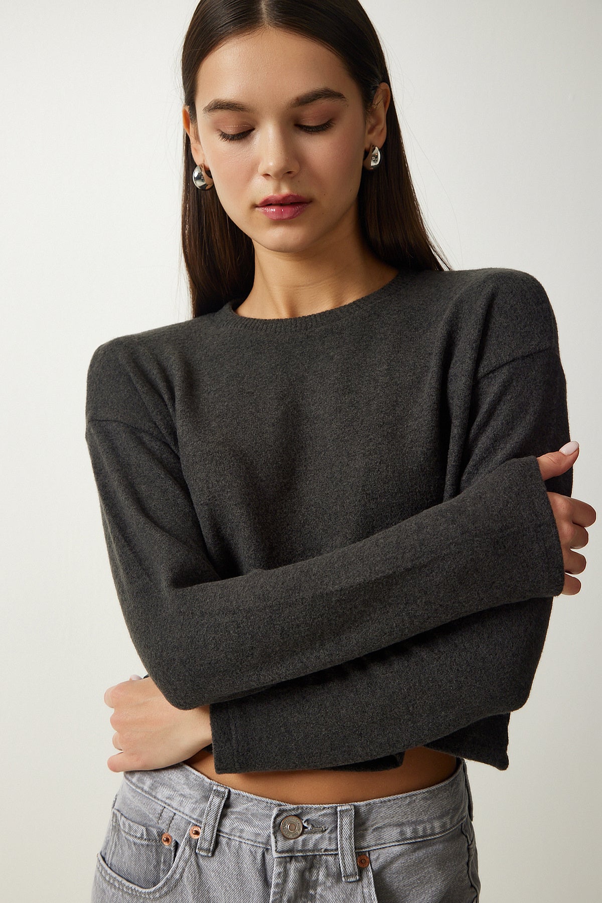 Antrasit Yumuşak Dokulu Crop Örme Bluz UB00214
