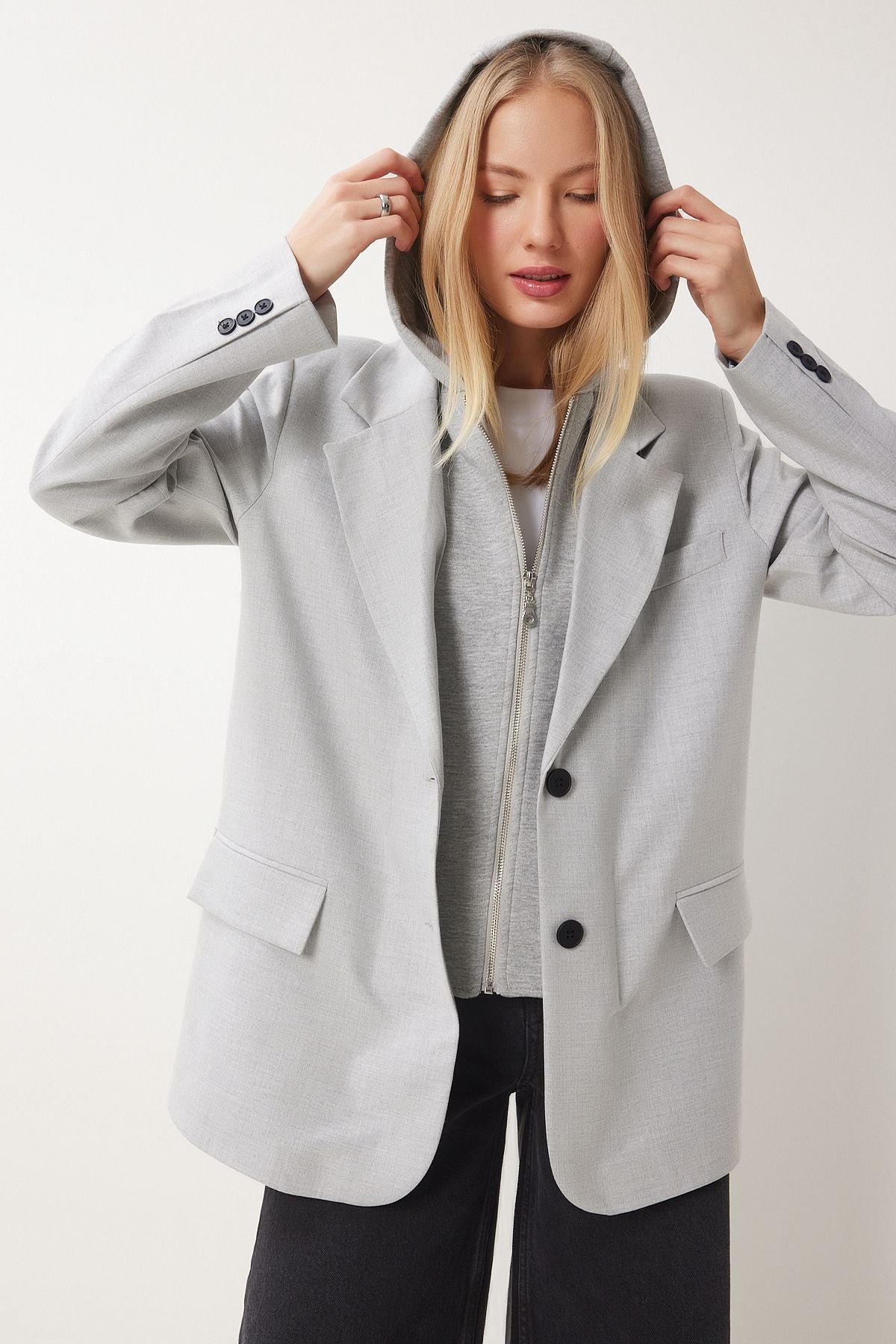 Açık Gri Kapüşon Detaylı Dokuma Blazer Ceket FN03440
