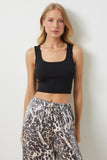 Siyah Kare Yaka Askılı Fitilli Crop Bluz BF00058