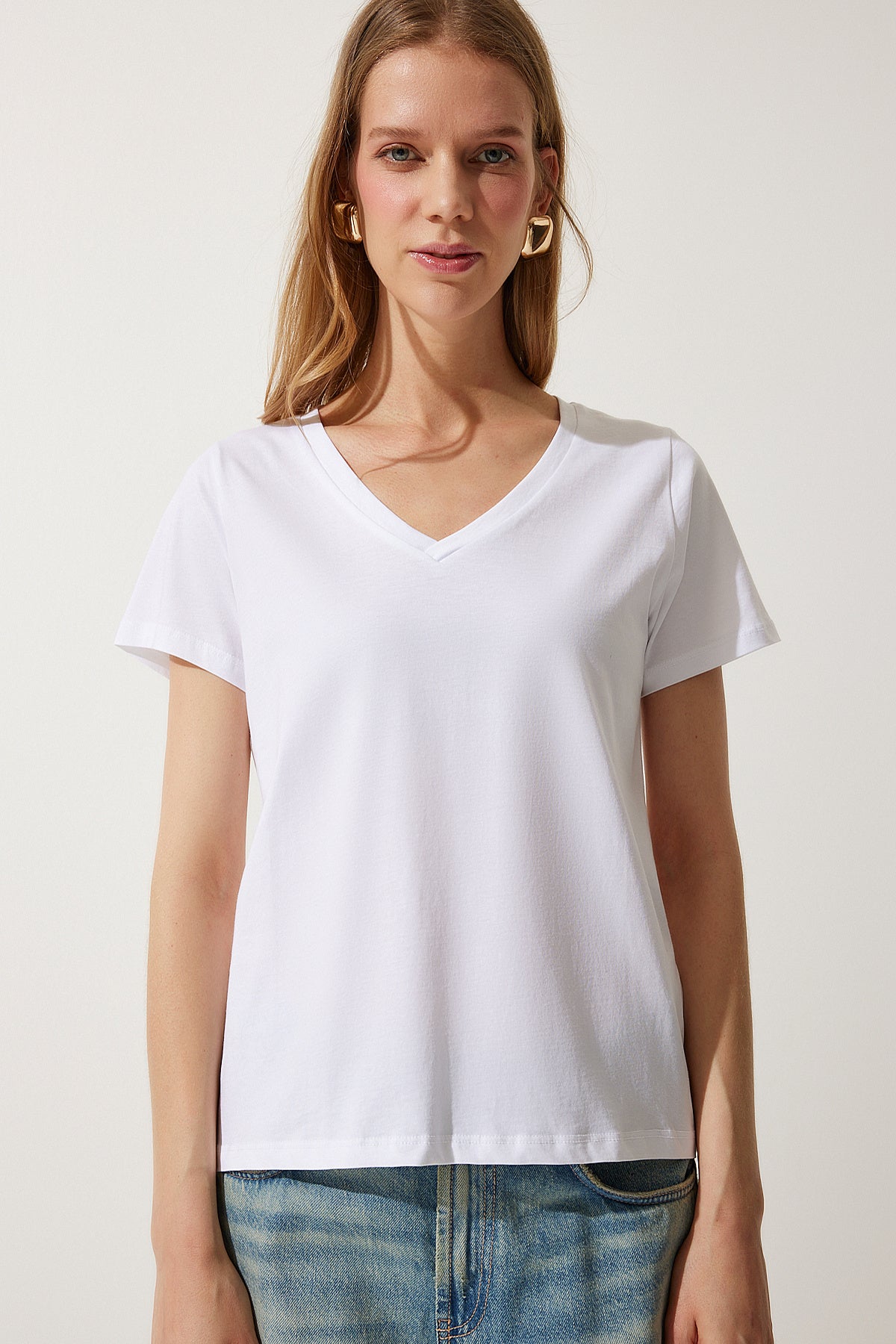 Beyaz V Yaka Basic Örme T-Shirt  UB00261