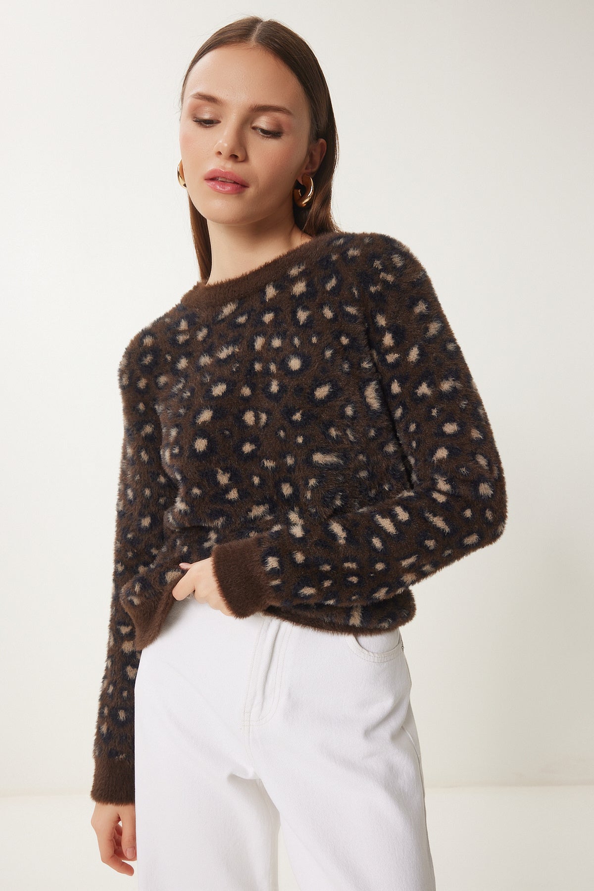 Kahverengi Siyah Leopar Desenli Sakallı Triko Kazak PF00106