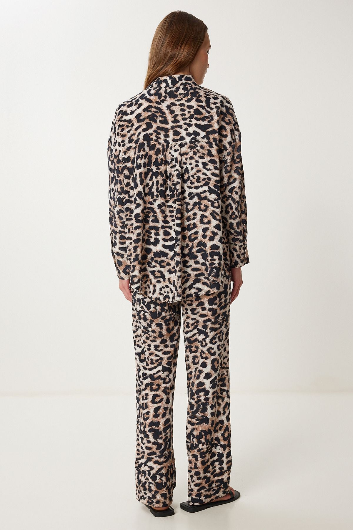 Siyah Bej Leopar Desenli Viskon Gömlek Pantolon Takım WF00140