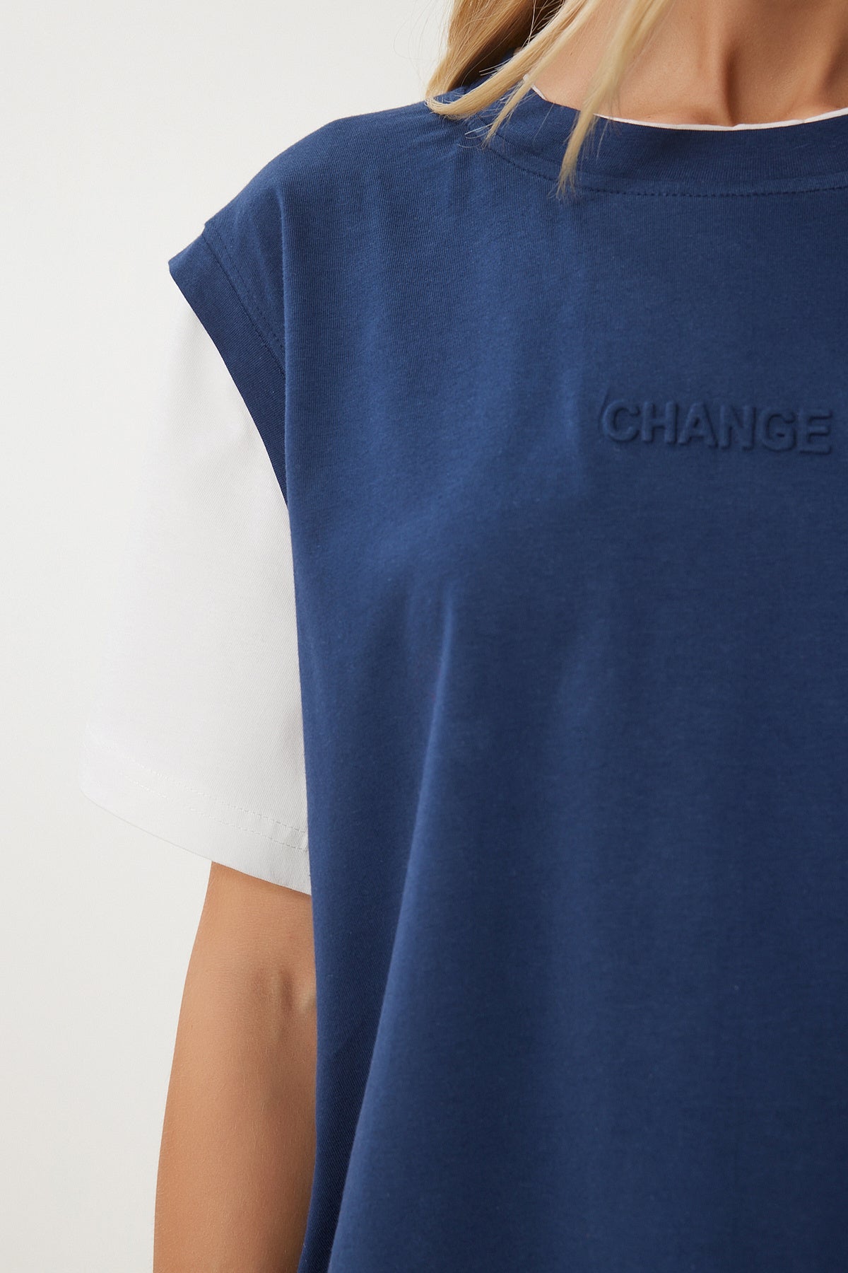 Lacivert Kontrast Renkli Pamuklu Örme T-Shirt CR00459