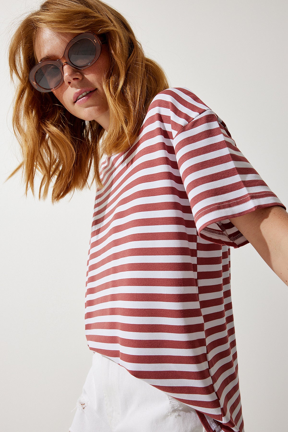 Gül Kurusu Bisiklet Yaka Çizgili Oversize Örme T-Shirt EN00609
