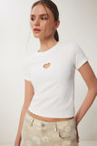 Kemik Kalp Nakışlı Fitilli Örme T-Shirt ZV00289