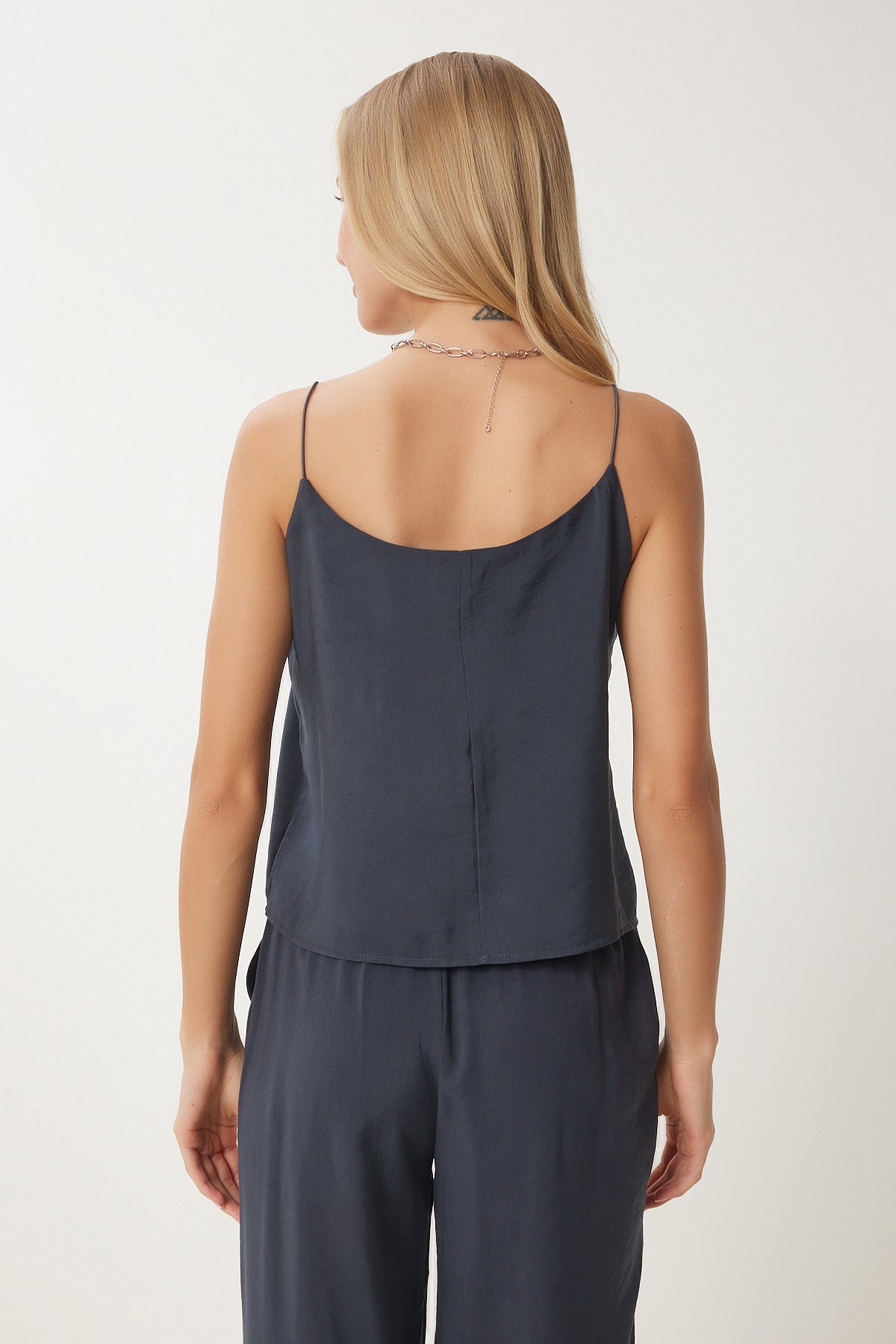 Antrasit Askılı Dokuma Bluz Pantolon Takım MC00293