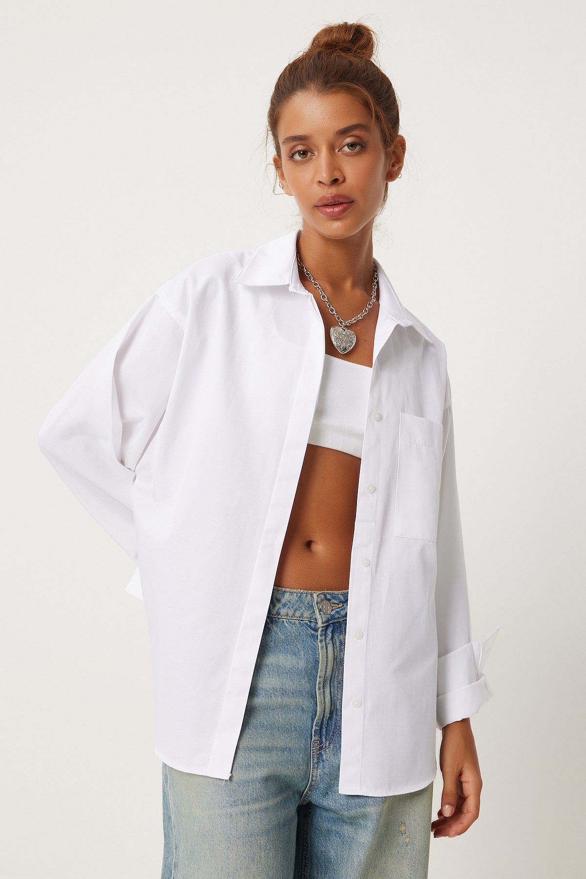 Beyaz Cepli Oversize Gömlek  FN03248