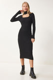 Siyah Cut Out Detaylı Dik Yaka Fitilli Triko Elbise FN03388