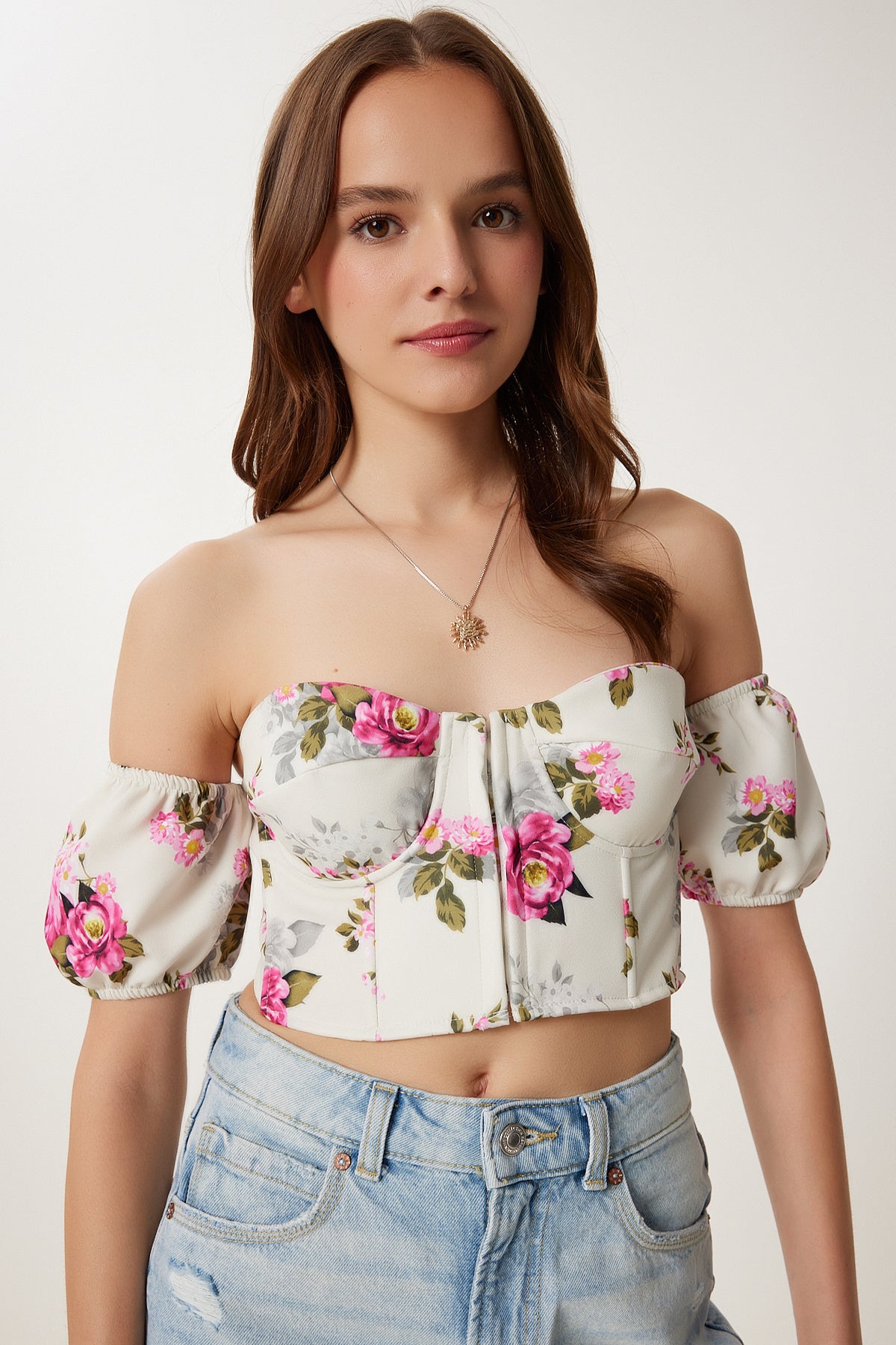 Krem Pembe Desenli Crop Viskon Bluz CR00510