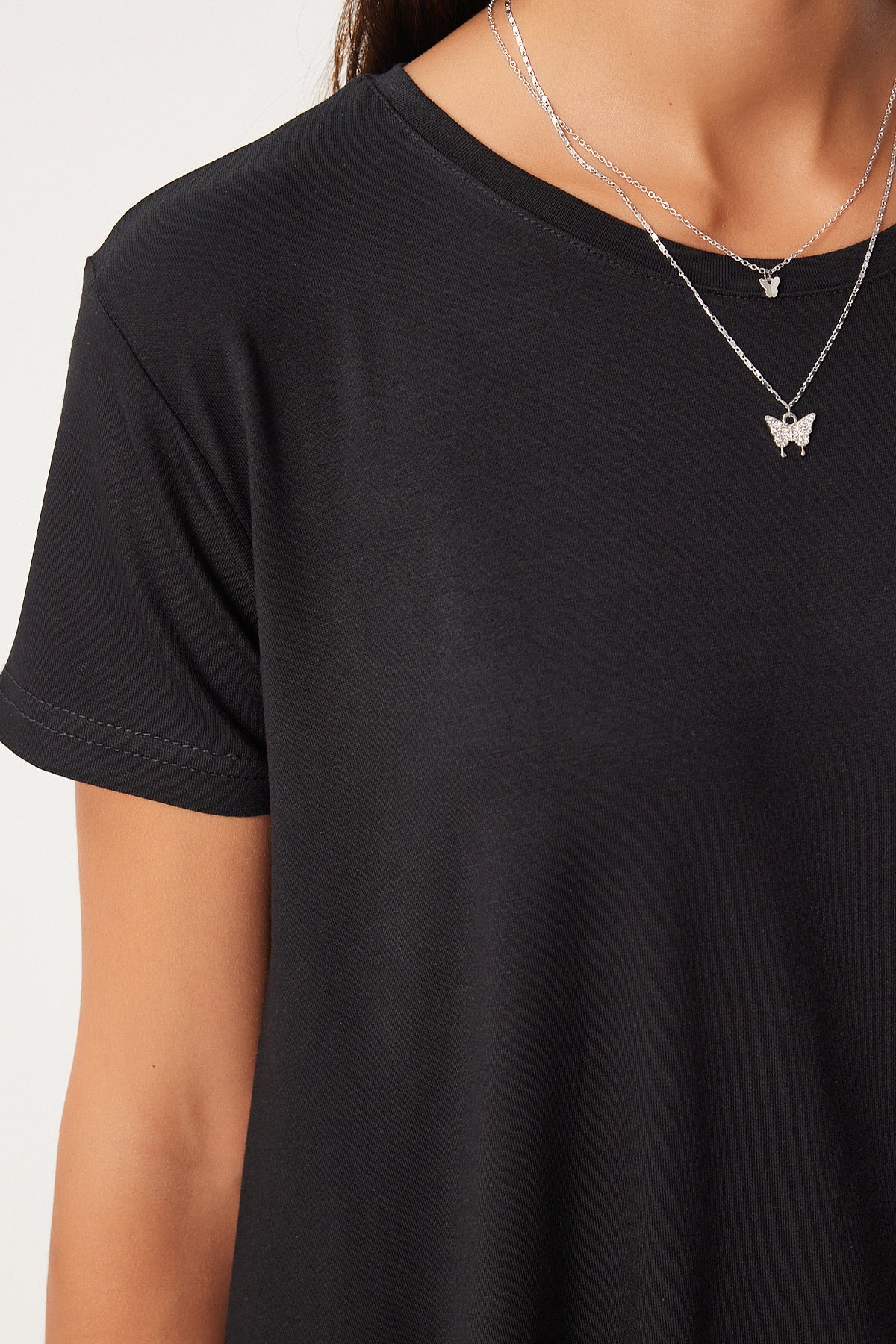 Siyah Asimetrik Viskon Örme T-shirt EN00599